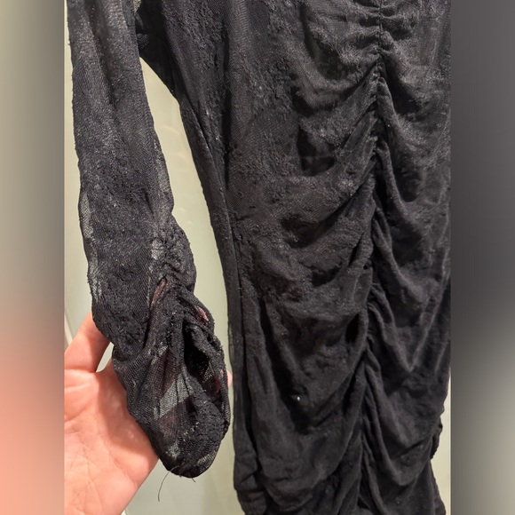 Black Lace Dress - Picture 6 of 7